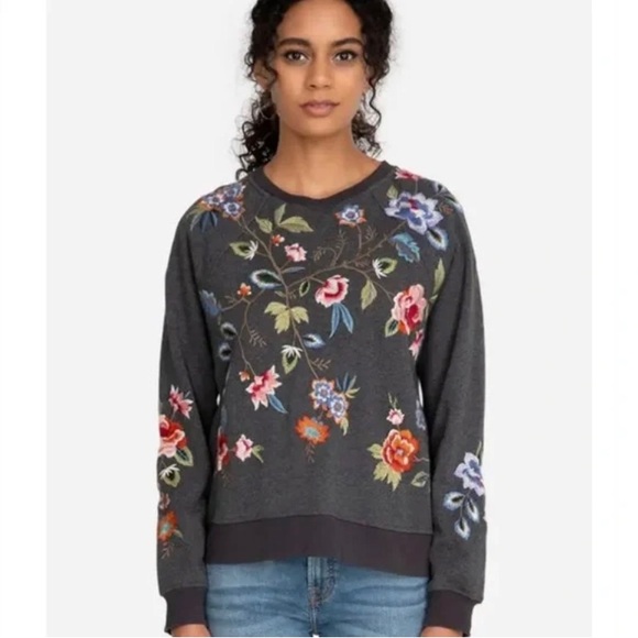 Johnny Was Tops - Johnny Was Renata Raglan Floral Embroidered Crewneck Gray Sweatshirt Size Large